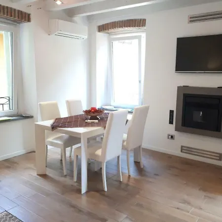 Residenza Borgo Antico モンテ・イーゾラ